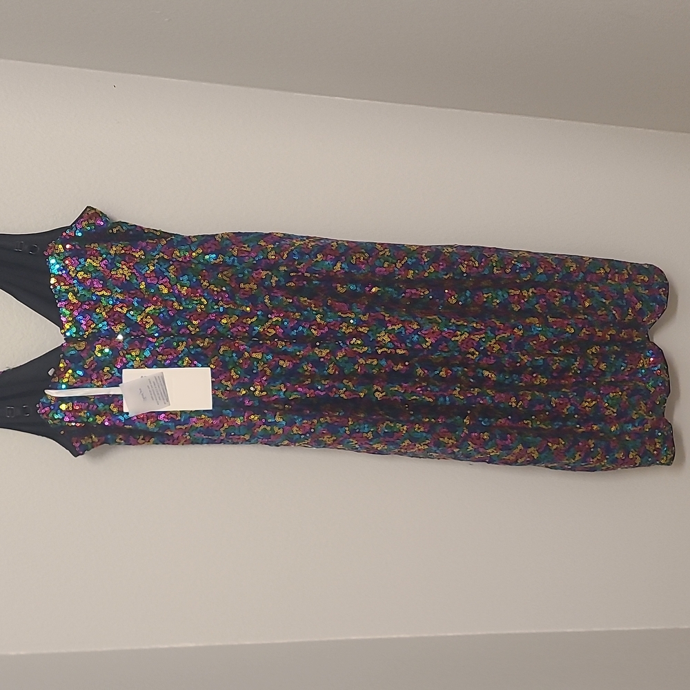 Dress - Picture 5 of 7